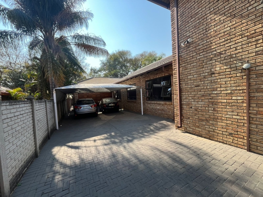 4 Bedroom Property for Sale in Bodorp North West